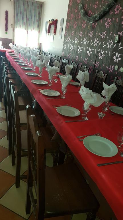 Hostal Cabanas Carboneras de Guadazaón Kültér fotó